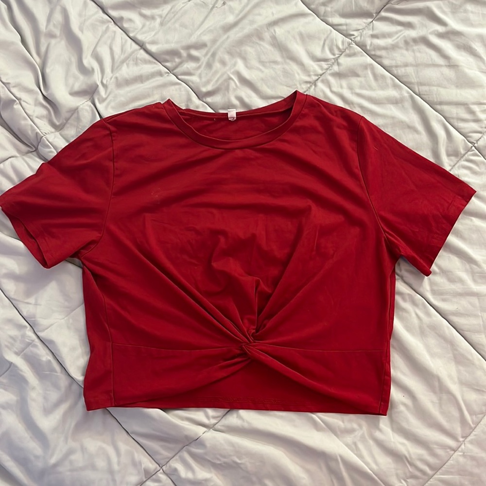 Red cropped shirt- twist in the front. Super Comfy! SIZE 2XL, FITS LIKE XL/L
